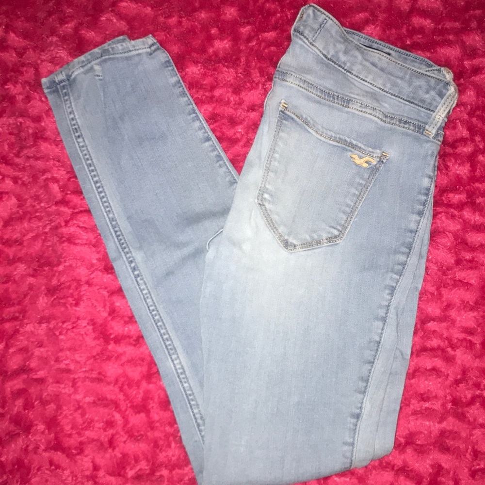 Hollister Low-Rise Jean Legging!